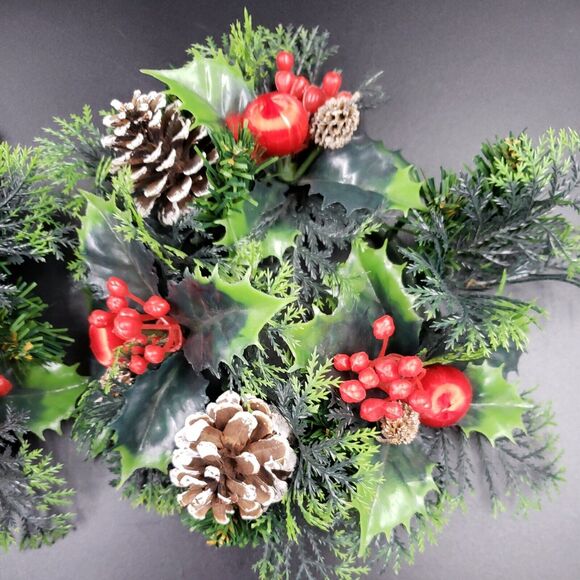Vintage Christmas Candle Ring Holly Berry PAIR Plastic Centerpiece for 3" Pillar - Picture 4 of 16
